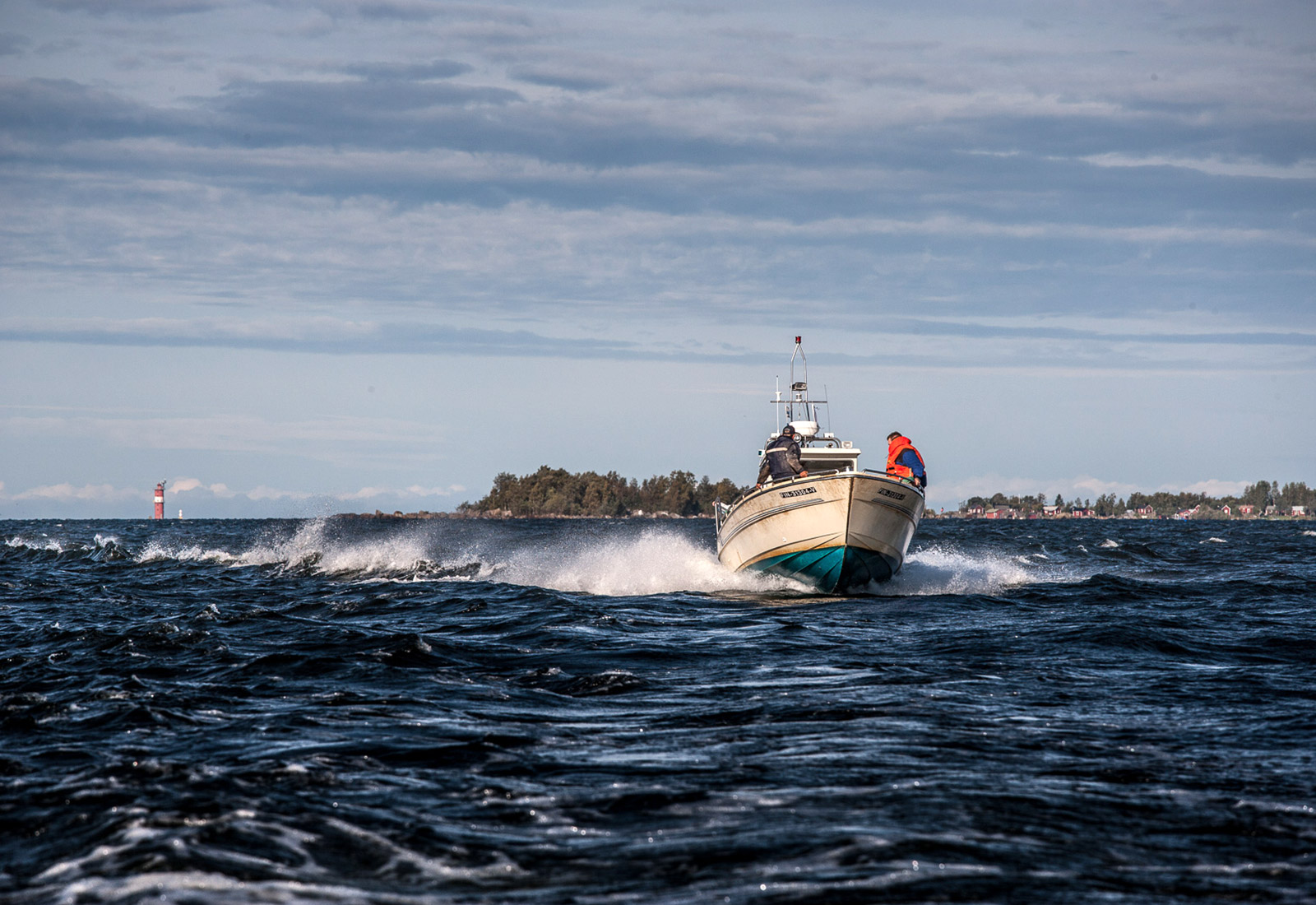 Siikavene aalloilla © maaseutuverkosto, Markku Saiha
